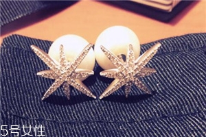 耳釘有異味怎么清洗？耳釘有異味清洗方法
