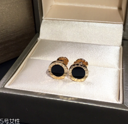 耳釘銀針變黑怎么處理？耳釘銀針變黑了怎么辦？