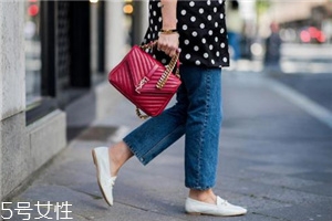 復(fù)古風(fēng)衣服配什么鞋子？復(fù)古風(fēng)搭配什么鞋子好看？