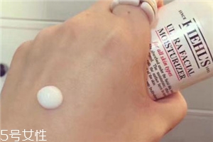乳液可以當(dāng)晚霜用嗎？乳液當(dāng)晚霜用好嗎？