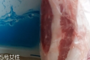 黑豬肉與白豬肉區(qū)別 黑豬肉與白豬肉哪個好吃？