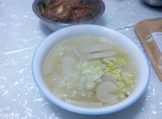 黑豬肉與白豬肉區(qū)別 黑豬肉與白豬肉哪個好吃？