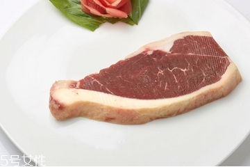 西冷牛排幾分熟最好吃？西冷牛排吃幾分熟？