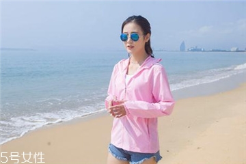 防曬衣上的油怎么洗？防曬衣上滴了油用什么洗？