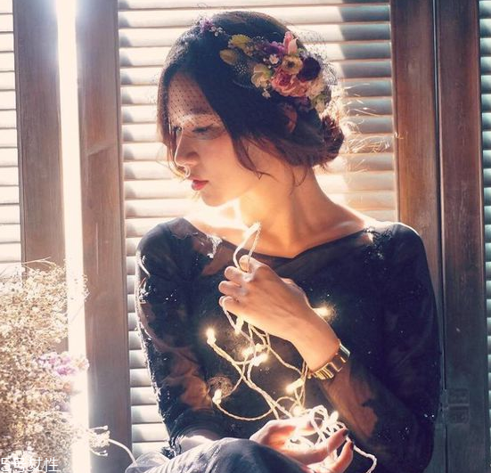 新娘發(fā)型2018最新圖片 6款熱門(mén)新娘發(fā)型推薦