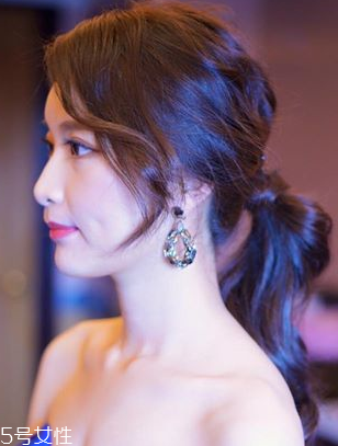 新娘發(fā)型2018最新圖片 6款熱門(mén)新娘發(fā)型推薦