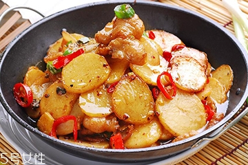 土豆絲炒雞蛋的做法 土豆絲炒雞蛋怎么做？