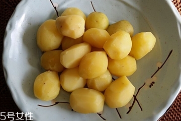 土豆要去皮嗎？土豆怎么去皮最快？