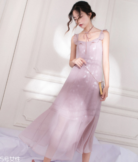 相親穿什么衣服合適？夏季相親穿什么好？