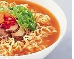 方便面過期了還能吃嗎？方便面保質期