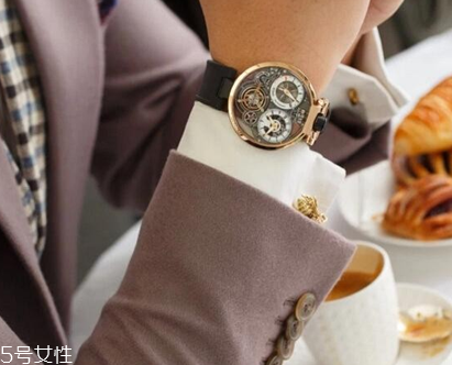 手表是男左女右嗎？手表佩戴是男左女右嗎？