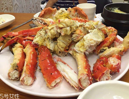 帝王蟹是寒性的嗎？帝王蟹屬于寒性嗎？