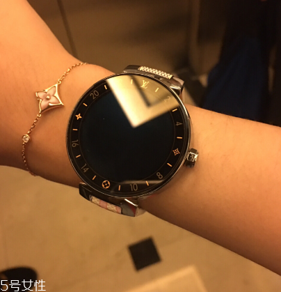 手表和手環(huán)哪個(gè)好？手表和手環(huán)有什么區(qū)別？