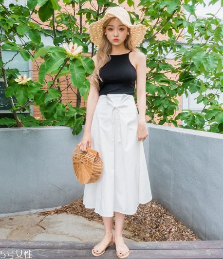 夏天戴什么帽子好看？夏季帽子搭配圖片