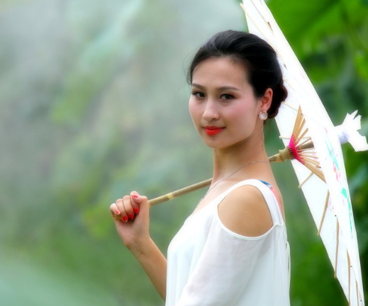 鷹鉤鼻整形風(fēng)險(xiǎn)大嗎？鷹鉤鼻整形失敗的后果