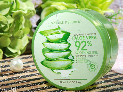 油皮能用蘆薈膠嗎？油性皮膚能用蘆薈膠嗎？