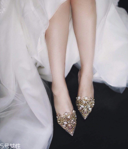 婚鞋可以送人嗎？婚鞋送人好嗎？