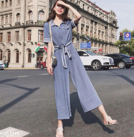 不會搭配衣服怎么辦？女生不會搭配怎么解決？