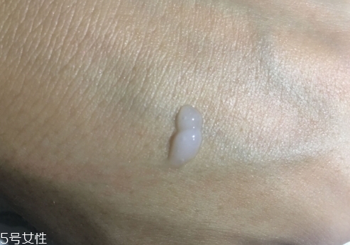 珂潤眼霜怎么樣？珂潤眼霜使用心得