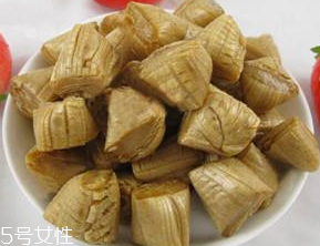 姜糖能和西瓜一起吃嗎？姜糖能和蜂蜜一起吃嗎？
