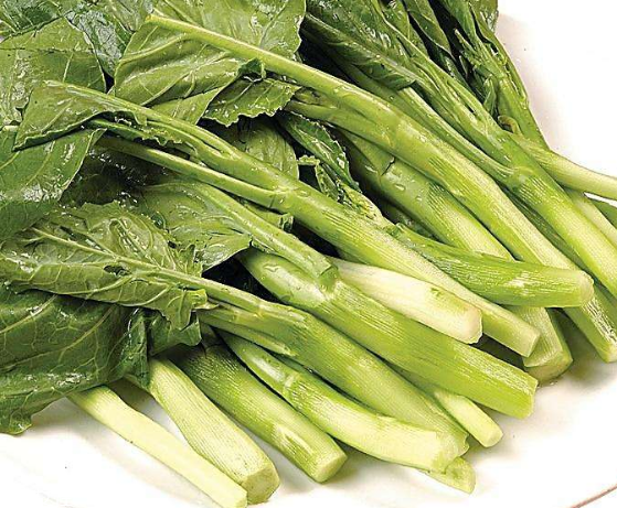 芥蘭炒飯?jiān)趺醋觯侩u蛋怎么做成蛋炒飯？
