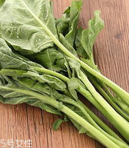 芥蘭和橄欖菜的區(qū)別 芥蘭是橄欖菜嗎？