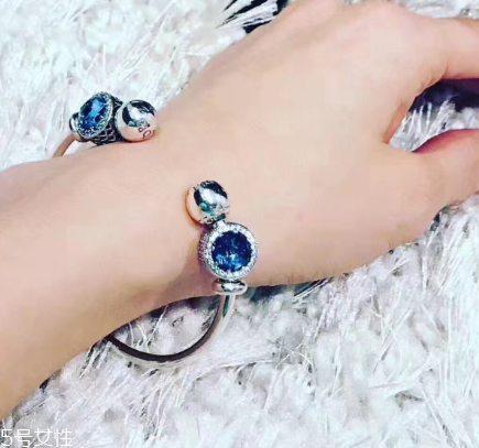 貓眼石手鐲一般多少錢？貓眼石手鐲市場價格