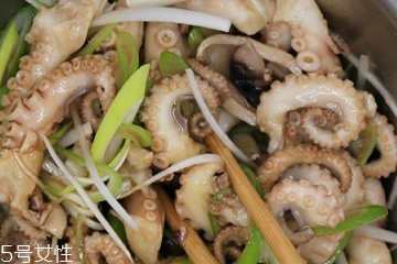 章魚(yú)能下奶嗎？章魚(yú)是否有催奶作用？