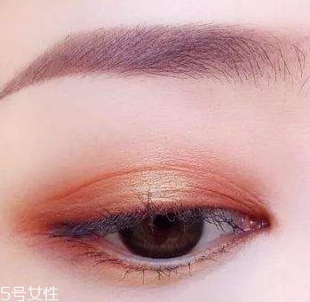 眼影會暈妝嗎？為什么眼影總是暈妝？