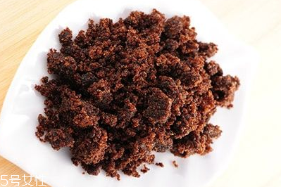 紅糖面膜用什么紅糖最好？用紅糖怎么敷臉美白？