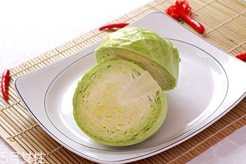 牛心菜可以做沙拉嗎？牛心菜怎么做沙拉？