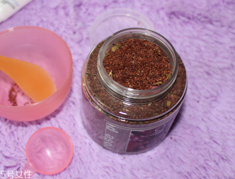 海藻面膜用什么水調(diào)最好？海藻面膜和什么調(diào)最好？