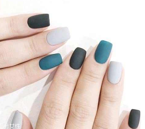 美甲跳色什么意思？美甲跳色有什么作用？
