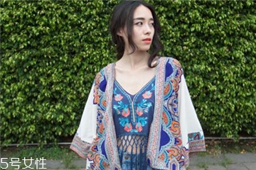 平胸女生夏天穿什么？平胸也能穿出高級(jí)感