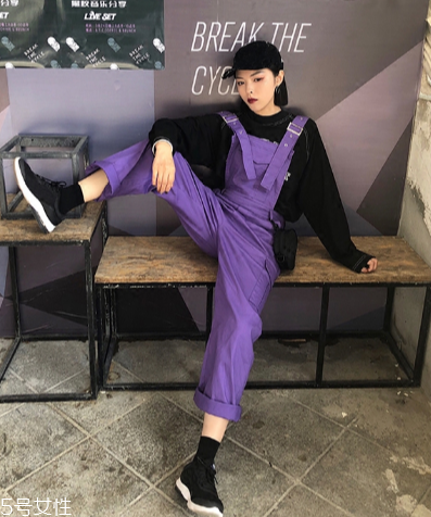 平胸女生夏天穿什么？平胸也能穿出高級(jí)感