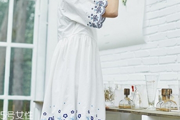 棉麻衣服容易皺怎么辦？這些妙招來(lái)幫你
