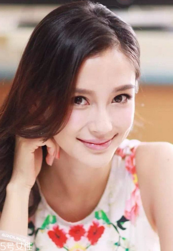 染發(fā)好看還是黑發(fā)好看？適合自己才最美