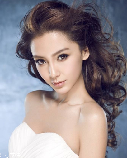 染發(fā)好還是漂發(fā)好？染發(fā)or漂發(fā)選哪個