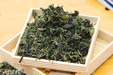 刺五加的好處 刺五加對(duì)人體有什么好處？