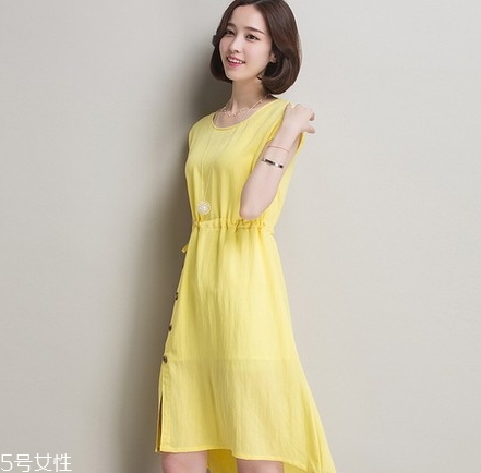 棉麻長裙子怎么搭配？文藝妹紙都這樣穿