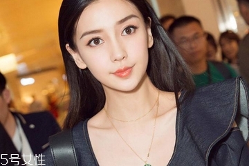染發(fā)染到皮膚怎么清洗？這樣處理就對了