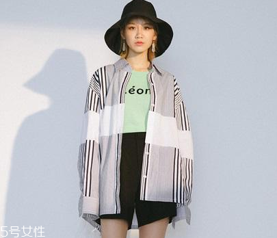 條紋衣服怎么搭配 多種風格一網打盡
