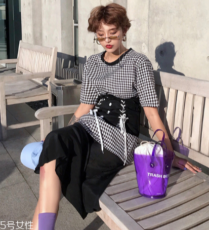 如何搭配衣服顯瘦 視覺(jué)上瘦一圈