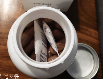 unichi玫瑰果膠囊怎么吃 眾多明星點名表揚(yáng)