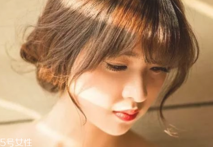 熬夜長痘痘怎么辦？去除痘痘小竅門