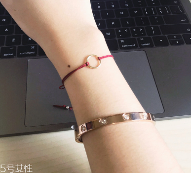 鈦鋼手鐲能水洗嗎 不要經常水洗