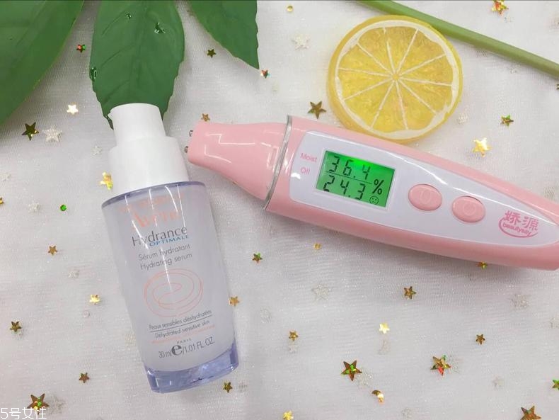 雅漾精華乳什么時(shí)候用 爽膚水和面霜之間使用
