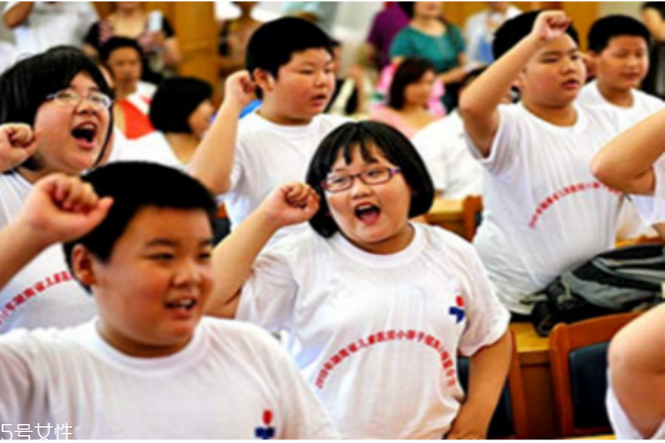 應(yīng)該注意小孩脂肪和膽固醇的攝取量嗎？