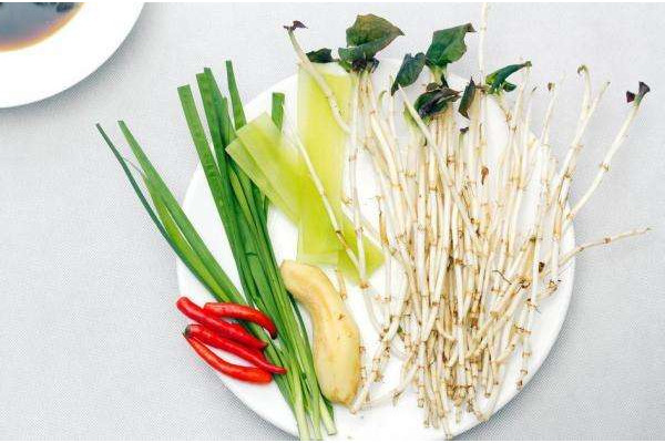折耳根不能和什么一起吃？折耳根食用好處多