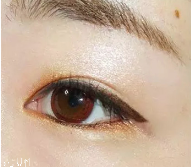 怎么快速學(xué)會(huì)化妝 最簡單眼妝畫法教程